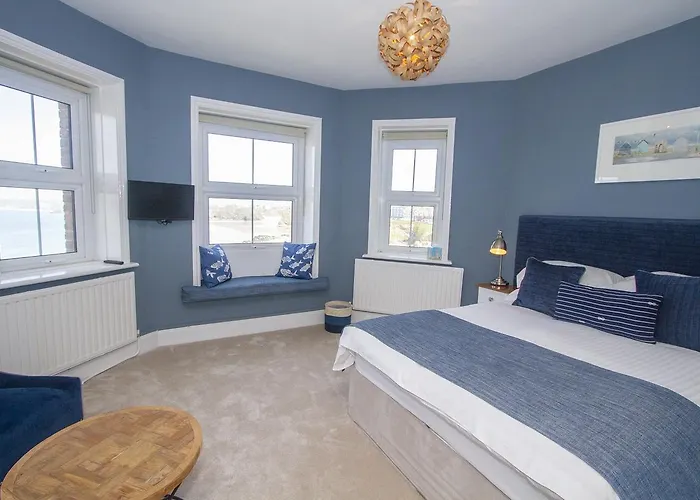 Cliff House Bed & Breakfast Newquay 